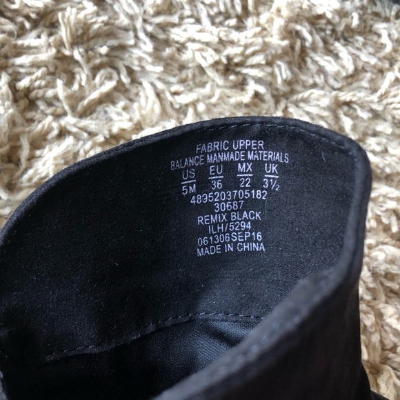 Basic Editions Ankle Boots - Picture 4 of 8